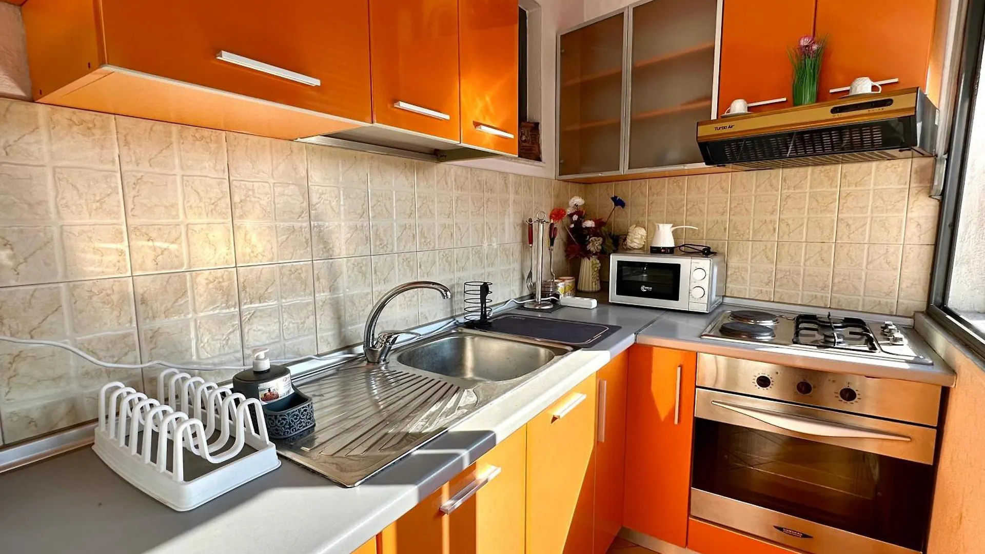 Cozy Escape Apartment Tirana